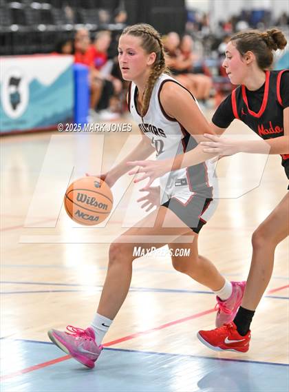Thumbnail 1 in Cedar Valley vs. Coronado (Section 7) photogallery.