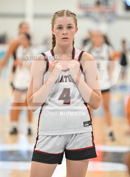 Thumbnail 2 in Cedar Valley vs. Coronado (Section 7) photogallery.