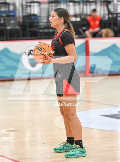 Thumbnail 2 in Cedar Valley vs. Coronado (Section 7) photogallery.