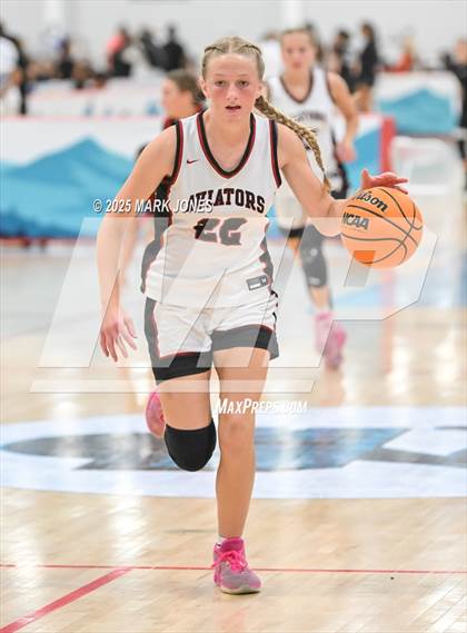 Thumbnail 3 in Cedar Valley vs. Coronado (Section 7) photogallery.