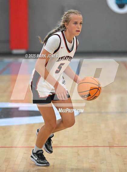 Thumbnail 1 in Cedar Valley vs. Coronado (Section 7) photogallery.