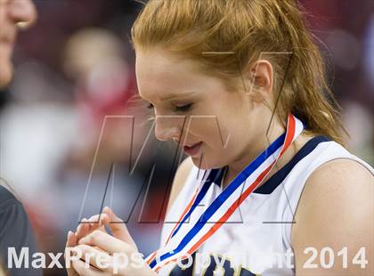 Thumbnail 2 in Old Forge vs. Vincentian Academy (PIAA Class A Final) photogallery.