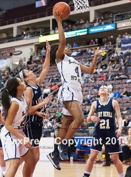 Thumbnail 2 in Old Forge vs. Vincentian Academy (PIAA Class A Final) photogallery.