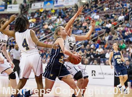 Thumbnail 1 in Old Forge vs. Vincentian Academy (PIAA Class A Final) photogallery.