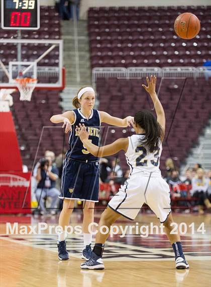 Thumbnail 3 in Old Forge vs. Vincentian Academy (PIAA Class A Final) photogallery.