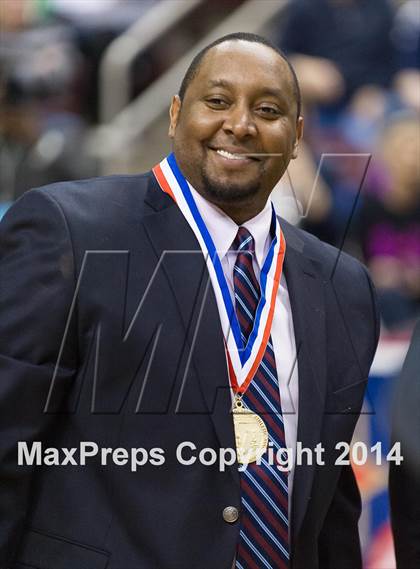 Thumbnail 3 in Old Forge vs. Vincentian Academy (PIAA Class A Final) photogallery.