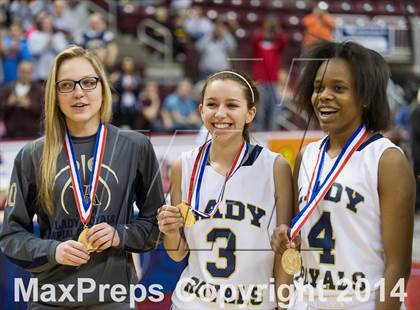 Thumbnail 3 in Old Forge vs. Vincentian Academy (PIAA Class A Final) photogallery.