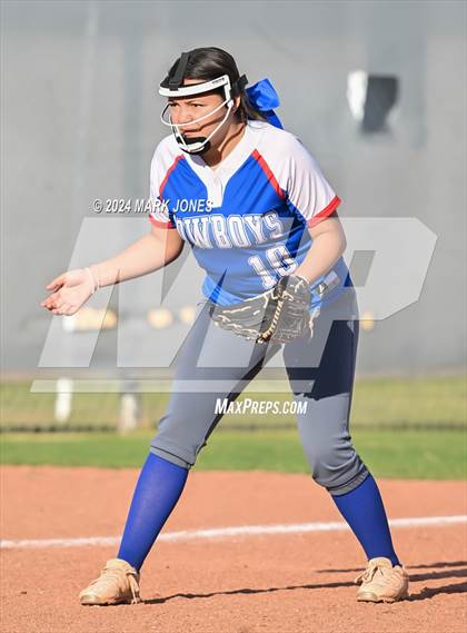 Thumbnail 3 in Camp Verde @ Northwest Christian photogallery.