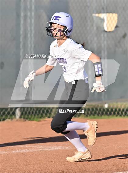 Thumbnail 1 in Camp Verde @ Northwest Christian photogallery.