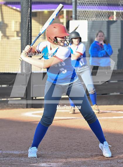 Thumbnail 1 in Camp Verde @ Northwest Christian photogallery.