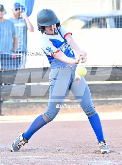 Thumbnail 3 in Camp Verde @ Northwest Christian photogallery.