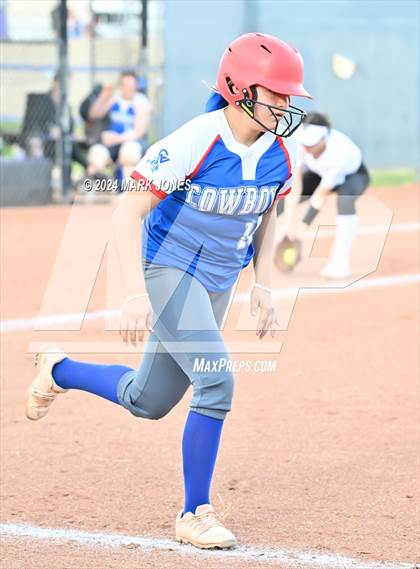 Thumbnail 2 in Camp Verde @ Northwest Christian photogallery.