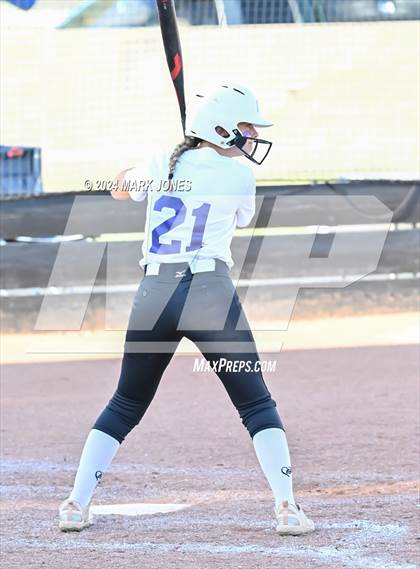 Thumbnail 2 in Camp Verde @ Northwest Christian photogallery.