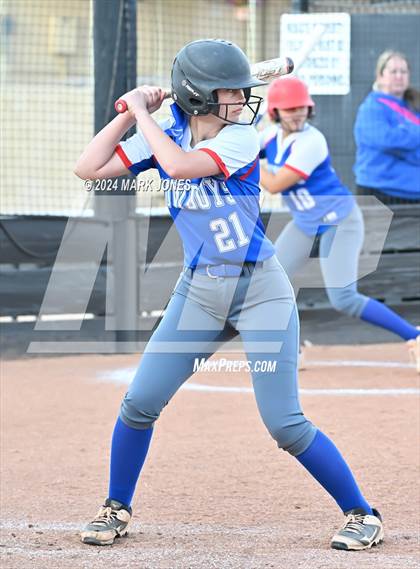 Thumbnail 2 in Camp Verde @ Northwest Christian photogallery.