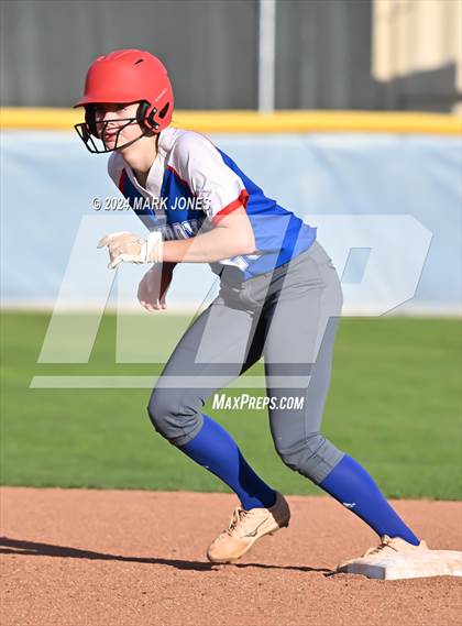 Thumbnail 3 in Camp Verde @ Northwest Christian photogallery.