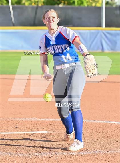 Thumbnail 3 in Camp Verde @ Northwest Christian photogallery.