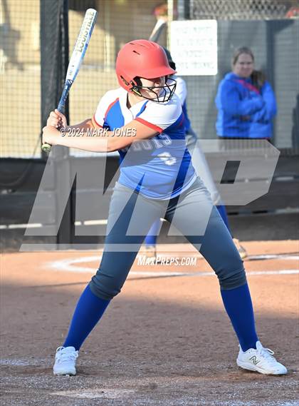 Thumbnail 2 in Camp Verde @ Northwest Christian photogallery.