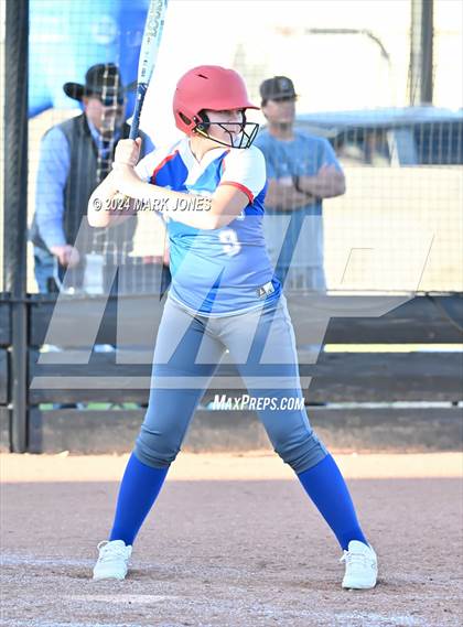 Thumbnail 3 in Camp Verde @ Northwest Christian photogallery.