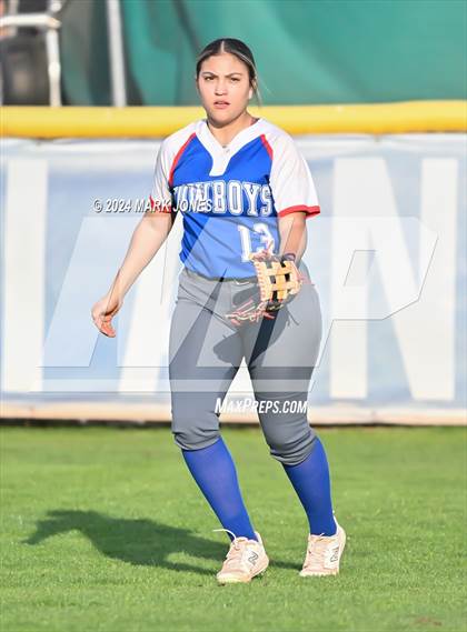 Thumbnail 2 in Camp Verde @ Northwest Christian photogallery.