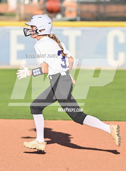 Thumbnail 3 in Camp Verde @ Northwest Christian photogallery.