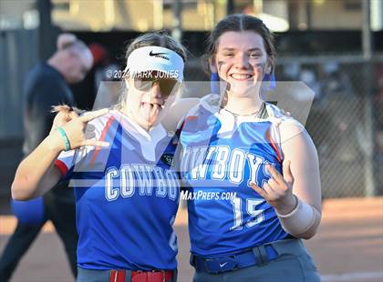 Thumbnail 3 in Camp Verde @ Northwest Christian photogallery.