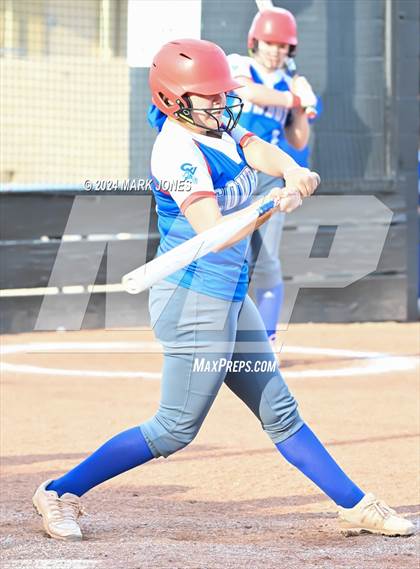 Thumbnail 3 in Camp Verde @ Northwest Christian photogallery.