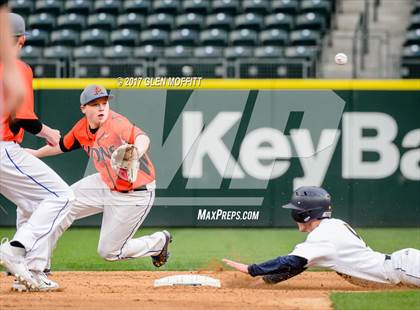 Thumbnail 1 in Auburn Mountainview vs. West Seattle photogallery.