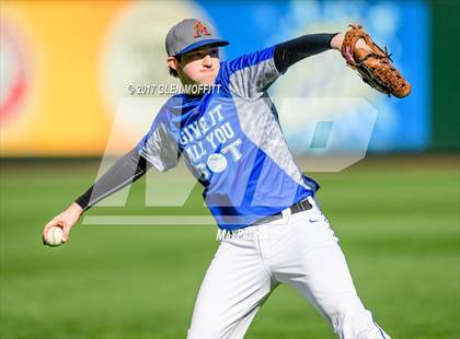 Thumbnail 2 in Auburn Mountainview vs. West Seattle photogallery.