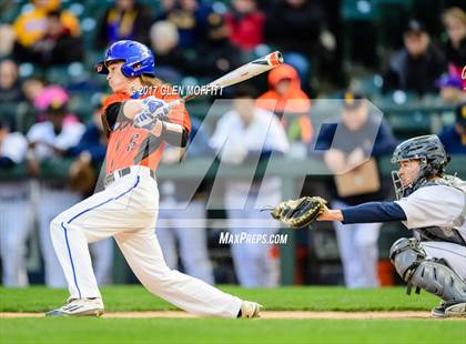 Thumbnail 2 in Auburn Mountainview vs. West Seattle photogallery.