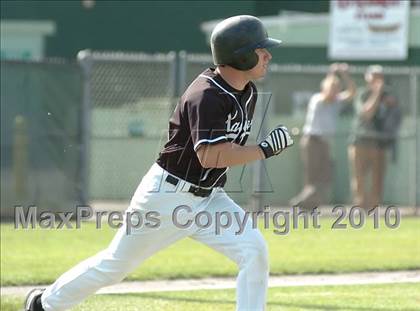 Thumbnail 3 in Notre Dame-West Haven @ Xavier photogallery.
