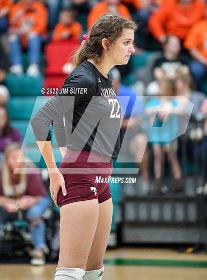 Thumbnail 2 in Thorndale vs. Schulenburg (UIL 2A Region 4 Area Playoff) photogallery.