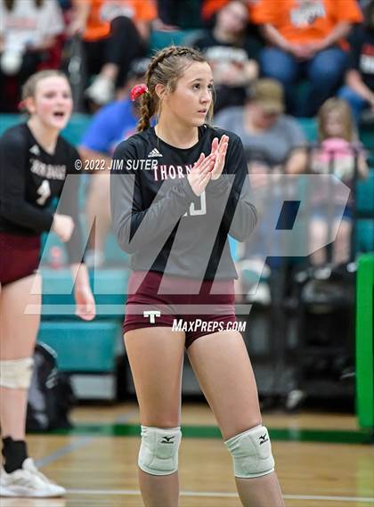Thumbnail 2 in Thorndale vs. Schulenburg (UIL 2A Region 4 Area Playoff) photogallery.