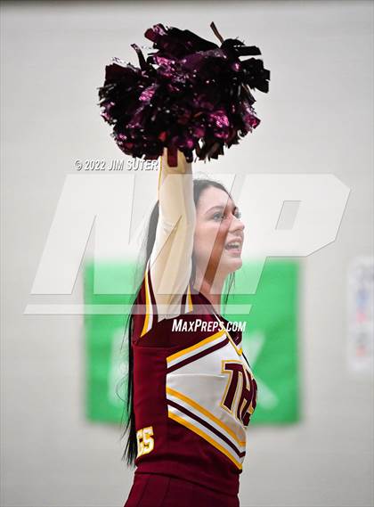 Thumbnail 3 in Thorndale vs. Schulenburg (UIL 2A Region 4 Area Playoff) photogallery.