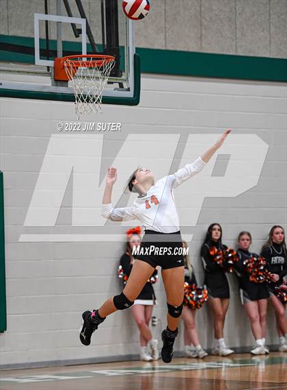 Thumbnail 3 in Thorndale vs. Schulenburg (UIL 2A Region 4 Area Playoff) photogallery.
