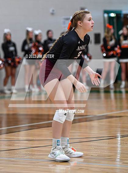 Thumbnail 2 in Thorndale vs. Schulenburg (UIL 2A Region 4 Area Playoff) photogallery.