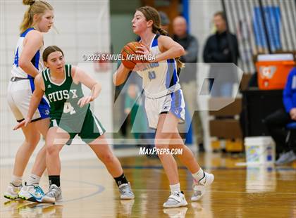 Thumbnail 3 in Pius X @ Lincoln East photogallery.