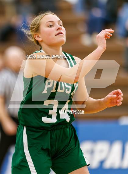 Thumbnail 3 in Pius X @ Lincoln East photogallery.