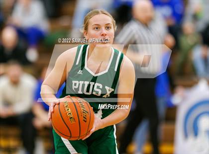 Thumbnail 1 in Pius X @ Lincoln East photogallery.