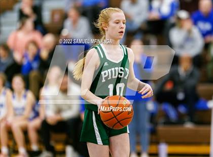 Thumbnail 1 in Pius X @ Lincoln East photogallery.
