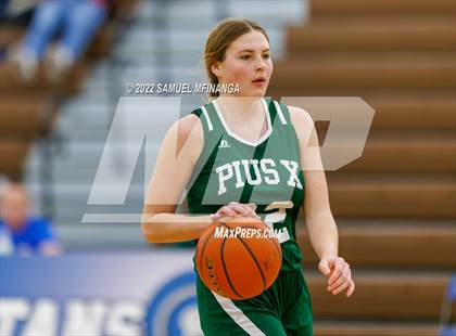 Thumbnail 3 in Pius X @ Lincoln East photogallery.