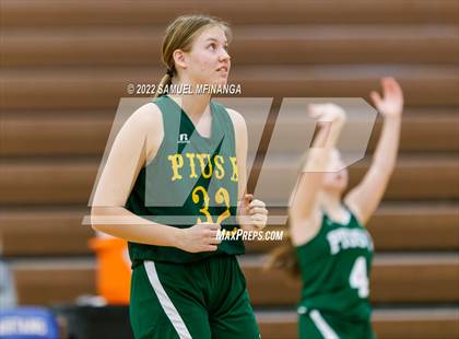 Thumbnail 1 in Pius X @ Lincoln East photogallery.
