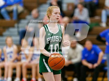 Thumbnail 3 in Pius X @ Lincoln East photogallery.