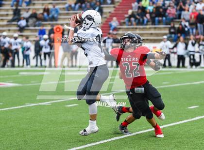 Thumbnail 1 in Forsan vs. Anson (UIL 2A Regional Playoff) photogallery.
