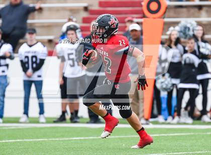 Thumbnail 3 in Forsan vs. Anson (UIL 2A Regional Playoff) photogallery.