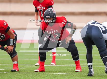 Thumbnail 1 in Forsan vs. Anson (UIL 2A Regional Playoff) photogallery.