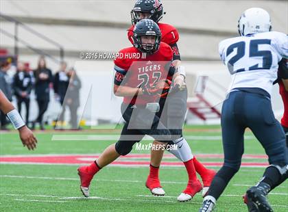 Thumbnail 1 in Forsan vs. Anson (UIL 2A Regional Playoff) photogallery.