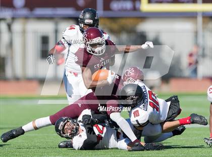 Thumbnail 2 in Cy-Fair vs. Langham Creek (UIL 6A DII Quarter Final Playoffs) photogallery.