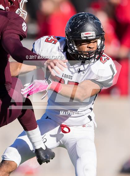 Thumbnail 2 in Cy-Fair vs. Langham Creek (UIL 6A DII Quarter Final Playoffs) photogallery.