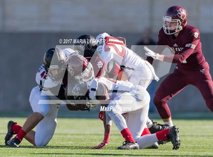 Thumbnail 3 in Cy-Fair vs. Langham Creek (UIL 6A DII Quarter Final Playoffs) photogallery.