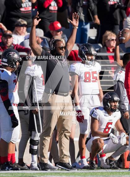 Thumbnail 2 in Cy-Fair vs. Langham Creek (UIL 6A DII Quarter Final Playoffs) photogallery.